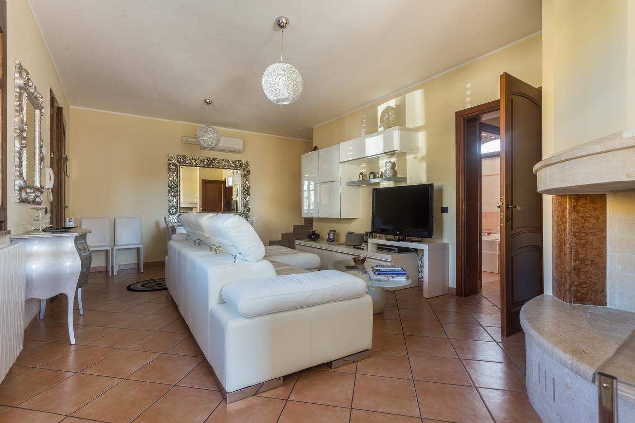Anaelehouseapartments Ltb Arborea Exterior foto